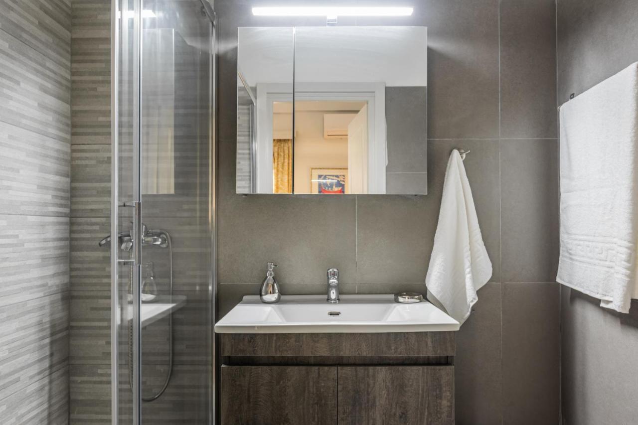 Beautiful City Rooms Close To Acropolis 아테네 외부 사진