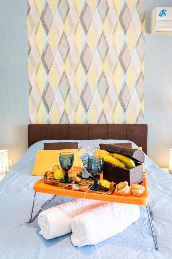 Beautiful City Rooms Close To Acropolis 아테네 외부 사진